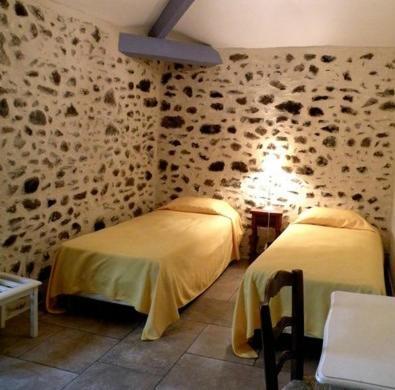 Hotel L'Oronge Saint-Jean-du-Gard Rum bild